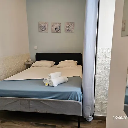 Blife Castelya Private Hébergement de vacances *